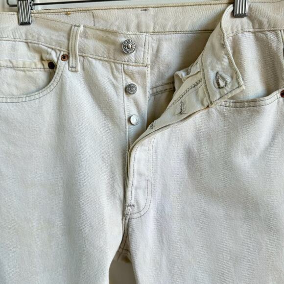 Vintage LEVI'S 501 Cream Jeans - Picture 11 of 13